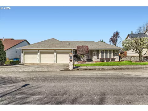 2710 NE 166th St, Ridgefield, WA 98642