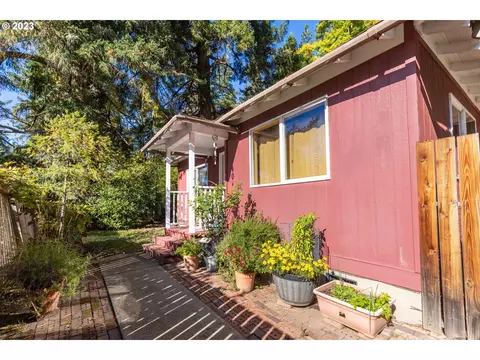 19012 Tiller Trail Hwy, Days Creek, OR 97429