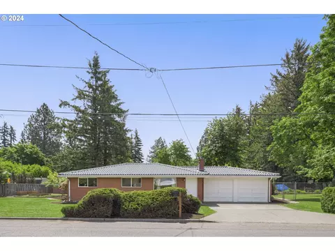 13818 SE Taylor St, Portland, OR 97233