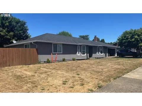 440 SW 11th Ave, Canby, OR 97013
