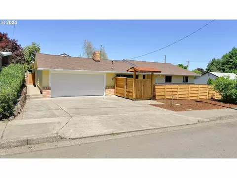 1745 W 25th Ave, Eugene, OR 97405