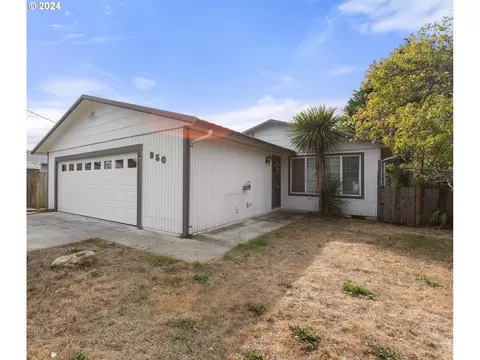 950 Augustine Ave, Coos Bay, OR 97420
