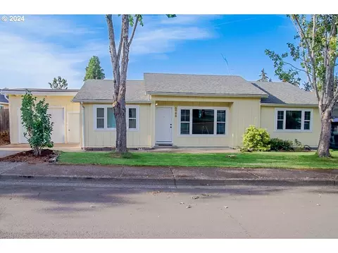 6988 Bluebelle Way, Springfield, OR 97478