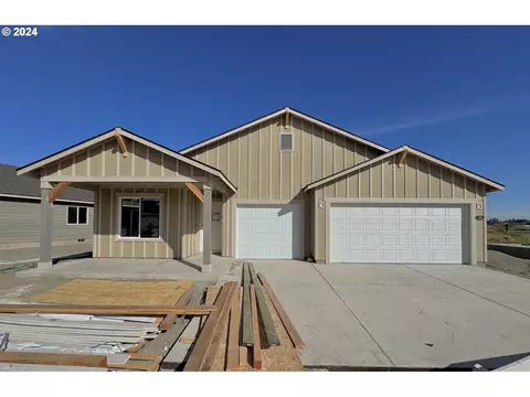 1642 NE 8th Pl, Hermiston, OR 97838