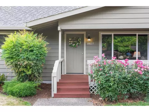 14005 SE Douglas Fir Ct, Milwaukie, OR 97267