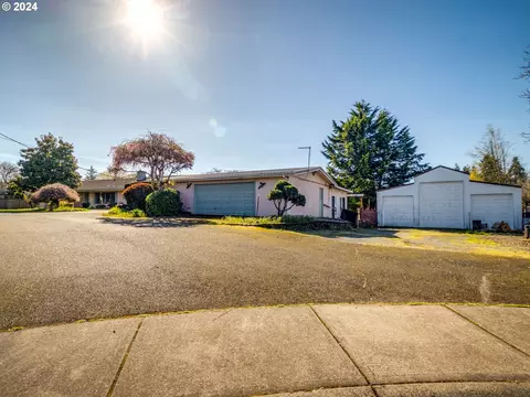 13207 NW 43rd Ct, Vancouver, WA 98685