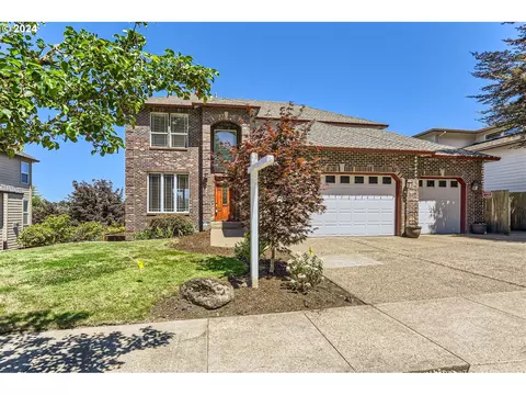11072 SE Rimrock Dr, Happy Valley, OR 97086