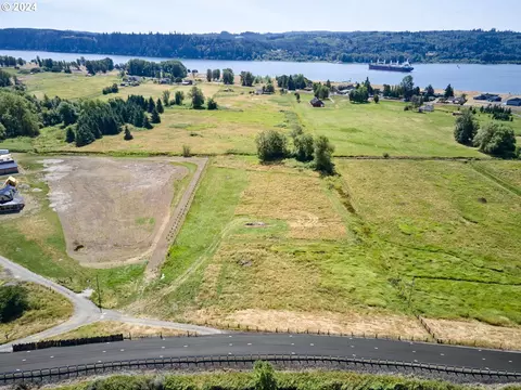 7995 Willow Grove Rd, Longview, WA 98632