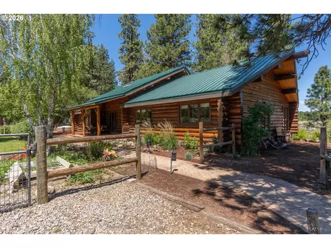 32907 River Bend Rd, Chiloquin, OR 97624