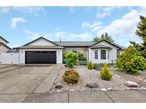 15905 NE 79th Way, Vancouver, WA 98682