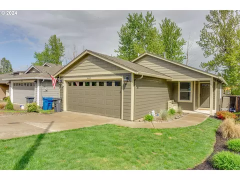 3432 Edward Dr, Salem, OR 97302