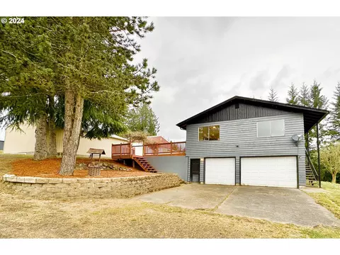76957 Alston Mayger Rd, Rainier, OR 97048