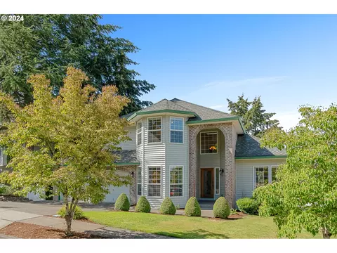 16377 SW Timberland Dr, Beaverton, OR 97007