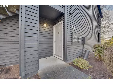 9580 SW 146th Ter #V4, Beaverton, OR 97007
