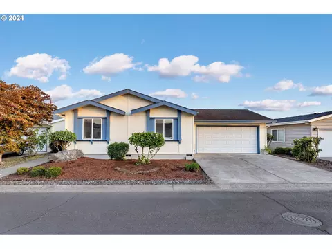 16500 SE 1st St #99, Vancouver, WA 98684