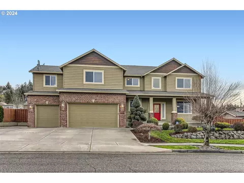6127 SEquestrian Dr, Portland, OR 97236