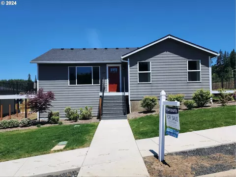 108 NE Wild Duck Run, Silverton, OR 97381