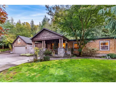 19101 S Creek Rd, Oregon City, OR 97045
