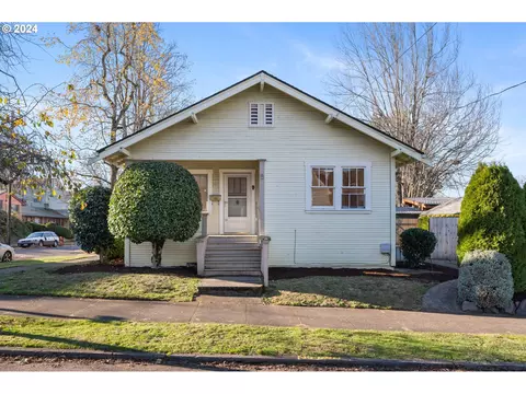 103 NE 52nd Ave NE, Portland, OR 97213