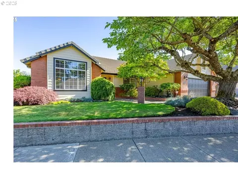 1705 River Pointe Loop, Eugene, OR 97408