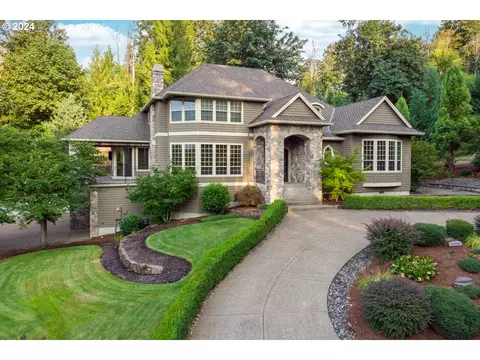 20588 S Monpano Overlook Dr, Oregon City, OR 97045