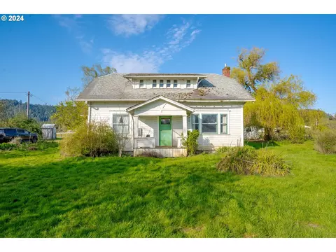 41201 Larwood Dr, Scio, OR 97374