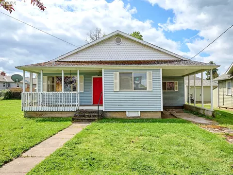 406 E Main St, Molalla, OR 97038