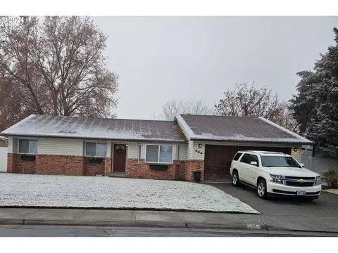 595 W Division Ave, Hermiston, OR 97838