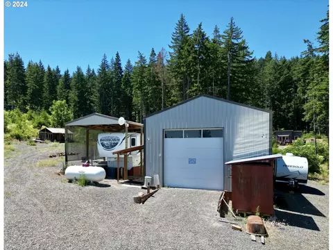 581 Canyon Rd, Lyle, WA 98635