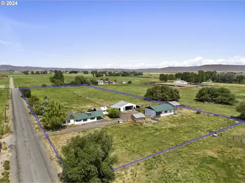 42811 Hudson Rd, Baker City, OR 97814