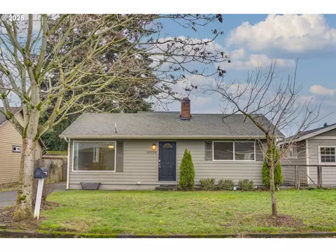 10508 SE Mitchell St, Portland, OR 97266