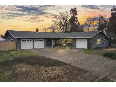 1232 1st Pl, Springfield, OR 97477