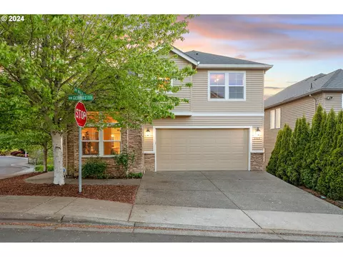 3505 NW Gerritz Ter, Portland, OR 97229