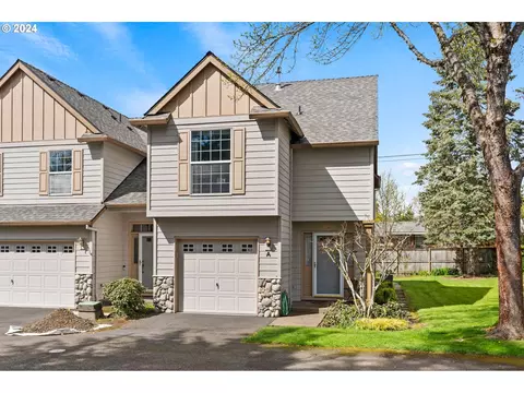 22006 SW Grahams Ferry Rd #A, Tualatin, OR 97062