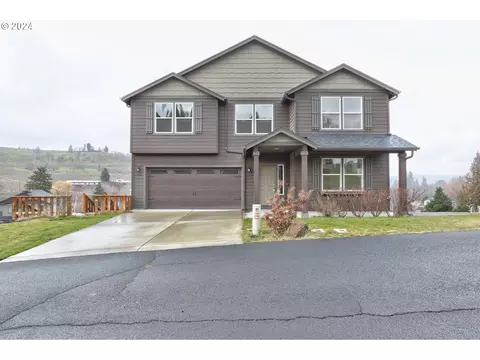2525 Denton St, The Dalles, OR 97058