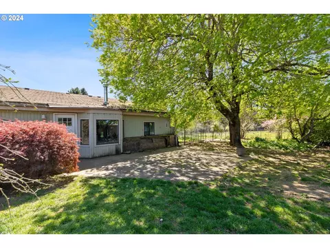 7021 SE 322nd Ave, Gresham, OR 97080