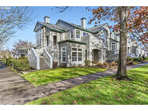 1504 NE 64th Ave, Hillsboro, OR 97124