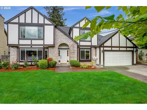 19790 SW Taposa Pl, Tualatin, OR 97062