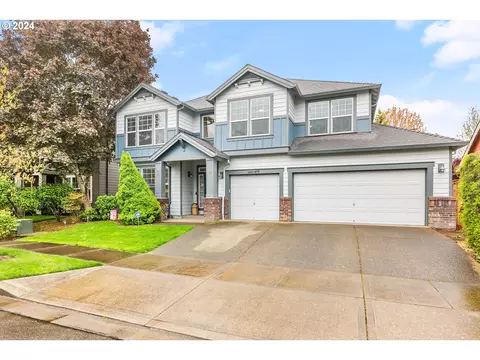 3708 E Grand Oak Dr, Newberg, OR 97132