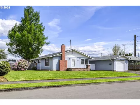 2339 Moore St, Eugene, OR 97404