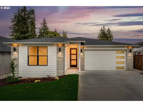 10217 NE 27th Ave, Vancouver, WA 98686