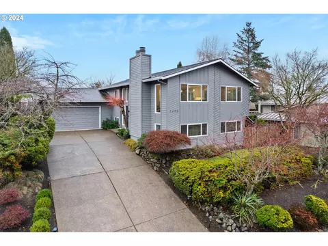 1490 NW 123rd Ave, Portland, OR 97229