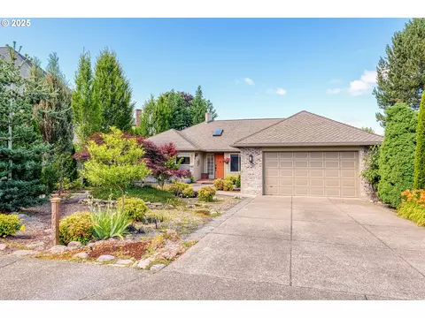 17720 NW Elk Run Dr, Portland, OR 97229