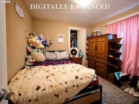 Bedroom - 2460 E St, Springfield, OR 97477 photo 9 of 10