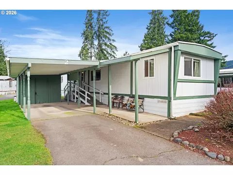 7080 Thurston Rd #02, Springfield, OR 97478