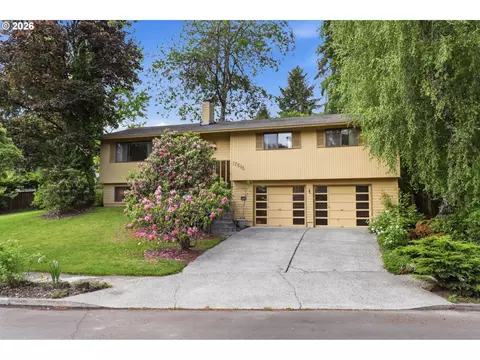 17515 SW Cheyenne Way, Tualatin, OR 97062