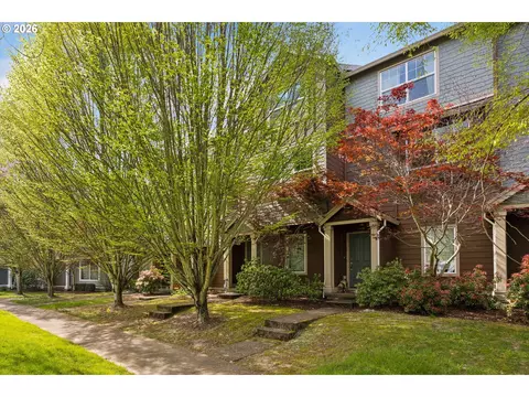 11016 SW Mallow Ter, Tigard, OR 97223