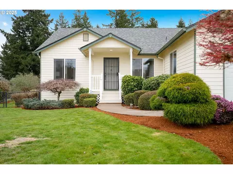 3160 Kurt Dr, Salem, OR 97304