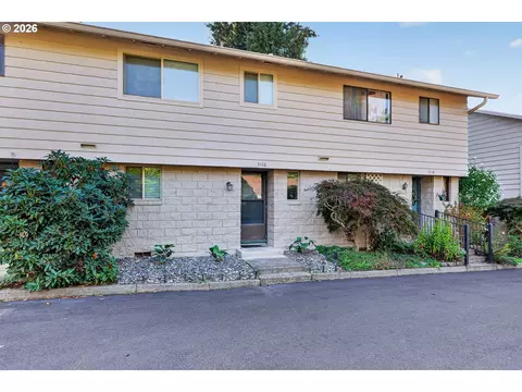 3116 SE Chestnut St, Milwaukie, OR 97267