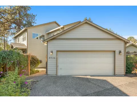 8936 SW Zander Ct, Portland, OR 97223
